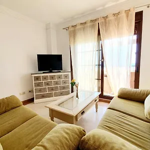 Pelícanos, Playa Apartamento